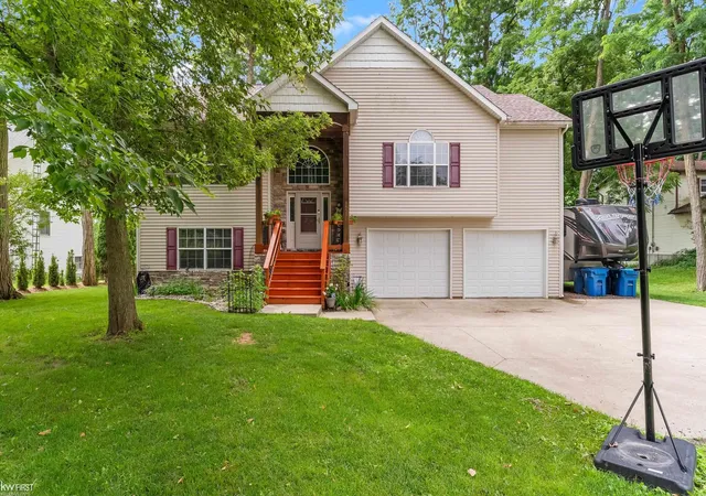 1st image of 1539 W Rolston Rd, Linden, MI 48451 | MLS# 5050218683
