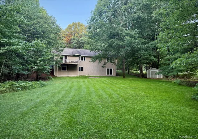 Photo 3 of Single family home for sale at 4464 Prouty Rd, Traverse City, MI 49686 | MLS# 20261064995 | Listing updated on 2026-09-15