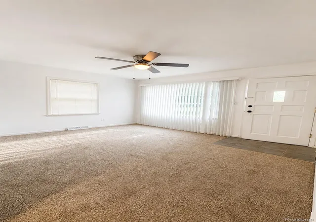 3rd image of 13681 Hendricks Ave, Warren, MI 48089 | MLS# 20261065001