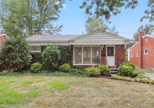 Photo 1 of Single family home for sale at 9051 Nathaline, Redford, MI 48239 | MLS# 20261065011 | Listing updated on 2026-08-26