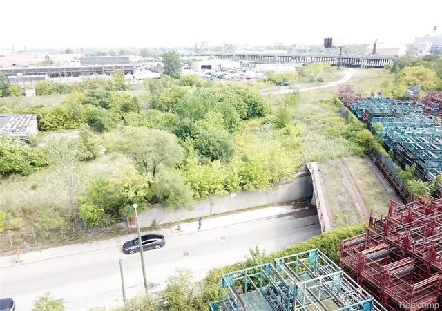 Photo 3 of Land for sale at 6200 Russell, Detroit, MI 48211 | MLS# 20261065016 | Listing updated on 2026-08-16