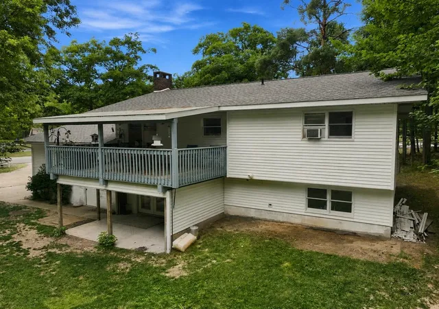 2nd image of 9960 E 13th St, Cadillac, MI 49601 | MLS# 78080072418