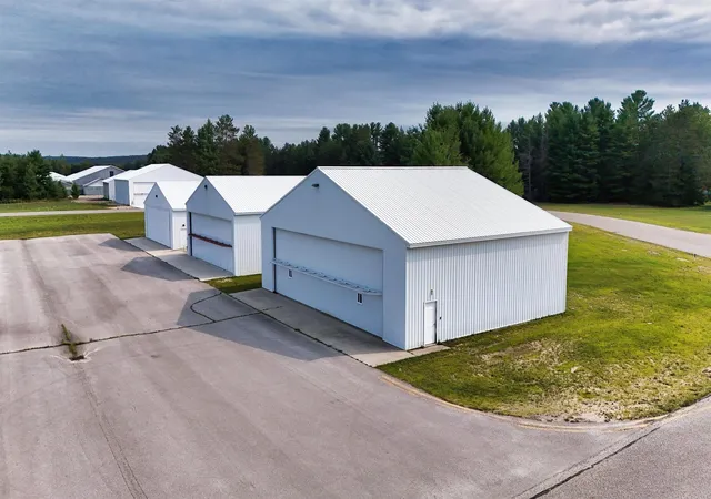 3rd image of 3366-A Derenzy Rd, Bellaire, MI 49615 | MLS# 78080072419