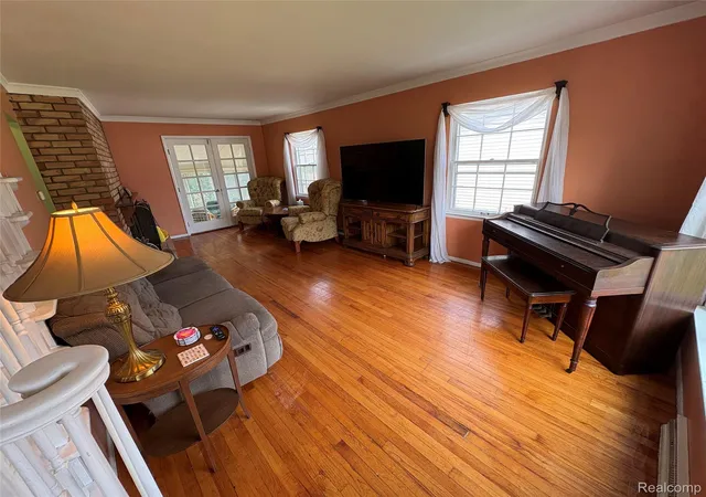 Photo 2 of Single family home for sale at 3125 Elk St, Port Huron, MI 48060 | MLS# 20261065032 | Listing updated on 2026-08-18