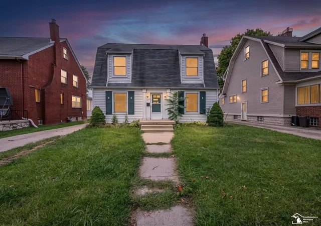 Photo 2 of Single family home for sale at 444 Borgess Ave, Monroe, MI 48162 | MLS# 57050218692 | Listing updated on 2026-08-17