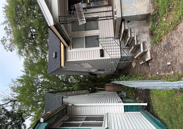 2nd image of 15845 Alden St, Detroit, MI 48238 | MLS# 20261065034