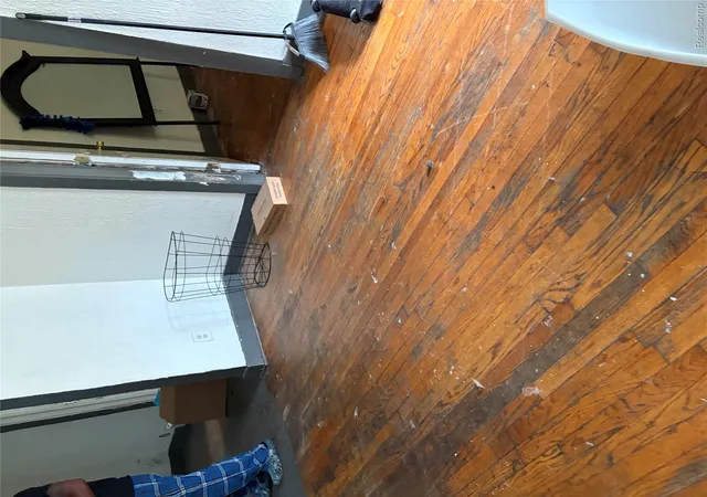 5th image of 15845 Alden St, Detroit, MI 48238 | MLS# 20261065034