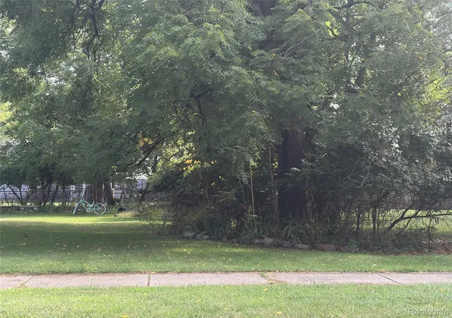 Photo 3 of Multi family home for sale at 329 1st Street, Rochester, MI 48307 | MLS# 20261065038 | Listing updated on 2026-08-24