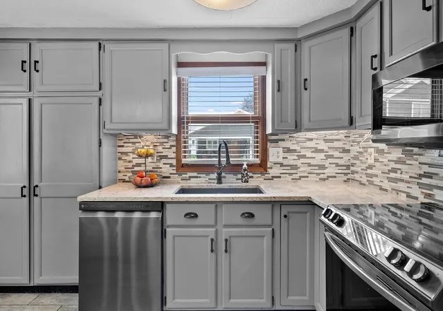 Photo 4 of Single family home for sale at 4135 W Joy Rd, Shelbyville, MI 49344 | MLS# 66026043055 | Listing updated on 2026-08-16