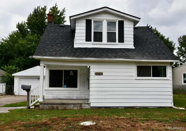 Photo 1 of Single family home for sale at 3927 Berkshire Ave, Warren, MI 48091 | MLS# 20261065061 | Listing updated on 2026-09-18