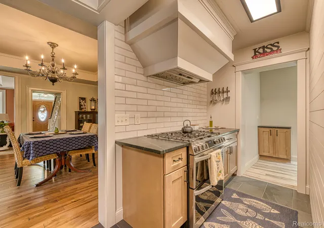 Photo 3 of Single family home for sale at 420 N Evans St, Tecumseh City Lenawee, MI 49286 | MLS# 20261065064 | Listing updated on 2026-09-12