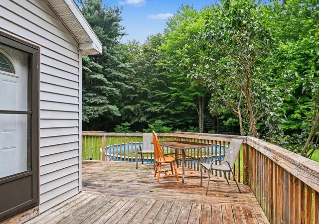 Photo 4 of Single family home for sale at 6113 102nd Avenue, South Haven, MI 49090 | MLS# 69026043076 | Listing updated on 2026-09-16