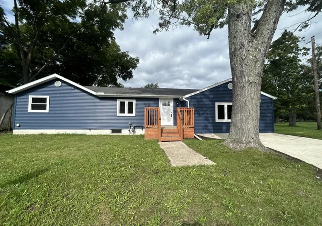 Photo 1 of Single family home for sale at 803 Enterprise St, Buchanan, MI 49107 | MLS# 69026043078 | Listing updated on 2026-09-18