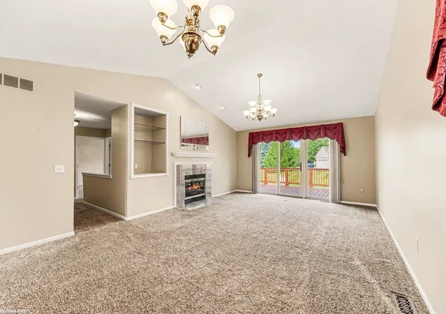 5th image of 52109 E Westgrove Ct Ct, Macomb, MI 48042 | MLS# 58050218704