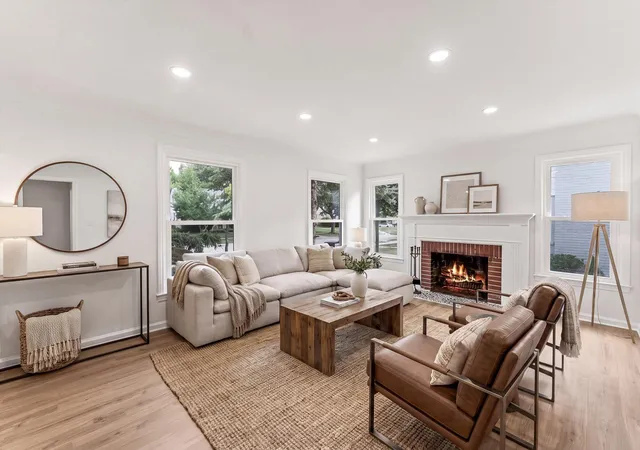 Photo 3 of Single family home for sale at 14041 Vernon St, Oak Park, MI 48237 | MLS# 81026043086 | Listing updated on 2026-09-18