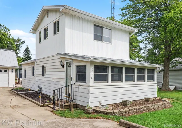 Photo 1 of Single family home for sale at 7455 N Woodland Rd, Lexington, MI 48450 | MLS# 20261065088 | Listing updated on 2026-09-01