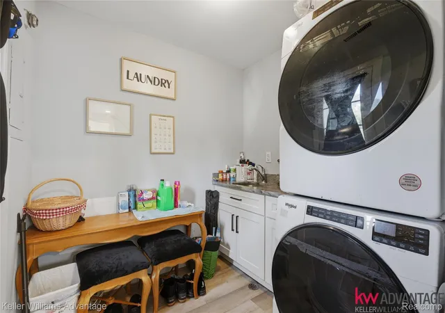 Photo 4 of Single family home for sale at 18450 Kinloch, Redford, MI 48240 | MLS# 20261065090 | Listing updated on 2026-09-17