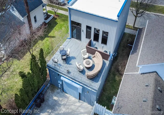 58th image of 2935 W Jefferson Ave, Trenton, MI 48183 | MLS# 20261065097