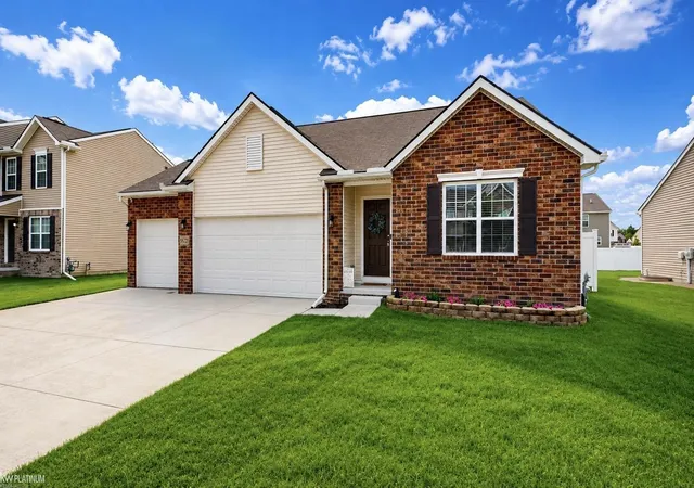 2nd image of 58221 River Oaks Dr, New Haven, MI 48048 | MLS# 58050218710