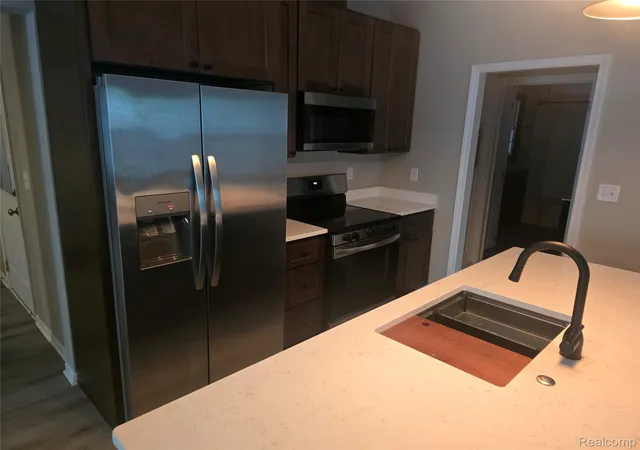 Photo 3 of Single family home for sale at 402 E Buchanan St, St Johns City Clinton, MI 48879 | MLS# 20261065101 | Listing updated on 2026-08-24