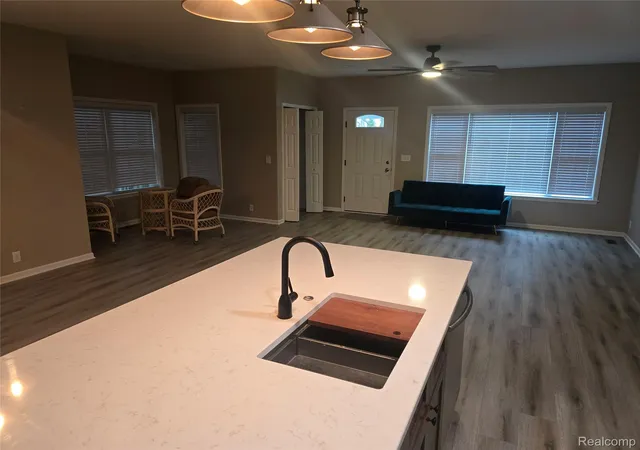 Photo 4 of Single family home for sale at 402 E Buchanan St, St Johns City Clinton, MI 48879 | MLS# 20261065101 | Listing updated on 2026-08-24