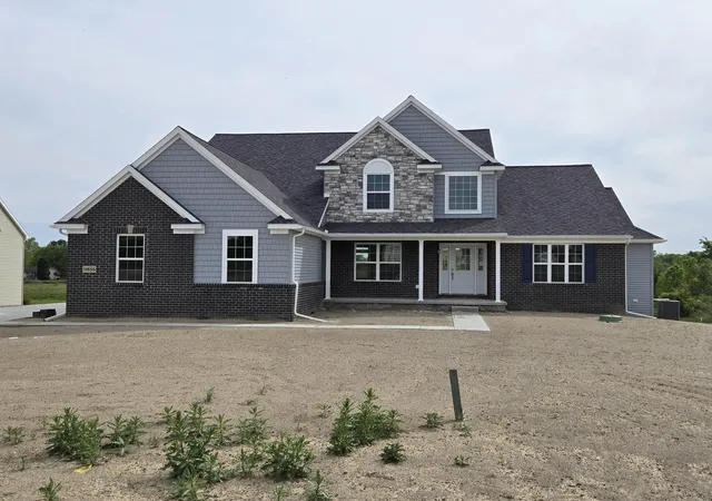 Single family home for sale at 11765 Hillside Dr, Dexter Township Washtenaw, MI 48130 | MLS# 81026043094 | Listing updated on 2026-08-16