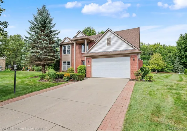 Photo 2 of Single family home for sale at 6522 Stoneybrook Ct, Van Buren Township, MI 48111 | MLS# 20261065114 | Listing updated on 2026-09-06