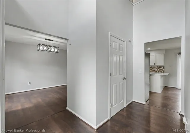 Photo 3 of Single family home for sale at 6522 Stoneybrook Ct, Van Buren Township, MI 48111 | MLS# 20261065114 | Listing updated on 2026-09-06