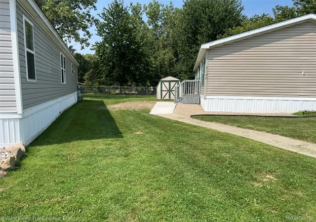 Photo 4 of Single family home for sale at 7140 Mapleview Circle West Circle #64, Brown City City Lapeer, MI 48416 | MLS# 20261065115 | Listing updated on 2026-08-28