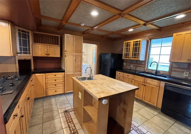 4th image of 409 King St, Ionia, MI 48846 | MLS# 20261065116