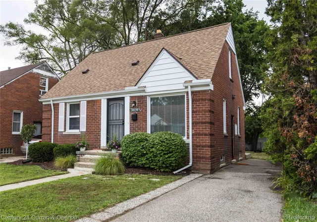Photo 3 of Single family home for sale at 20150 Greenlawn St, Detroit, MI 48221 | MLS# 20261065122 | Listing updated on 2026-09-15
