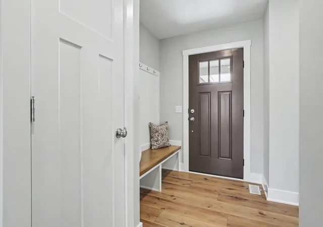 Photo 3 of Single family home for sale at 322 Blue Ash Ln, Coopersville, MI 49404 | MLS# 65026043120 | Listing updated on 2026-08-18