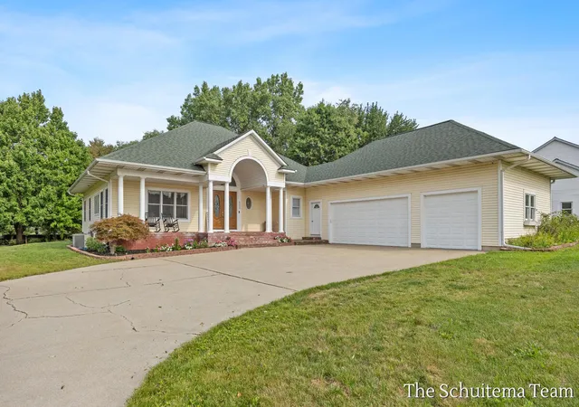 1st image of 6219 Walton Heath Dr, Hudsonville, MI 49426 | MLS# 65026043125