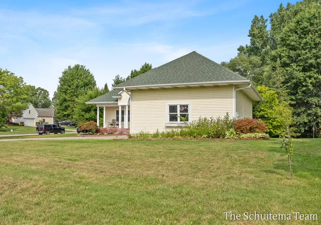 4th image of 6219 Walton Heath Dr, Hudsonville, MI 49426 | MLS# 65026043125