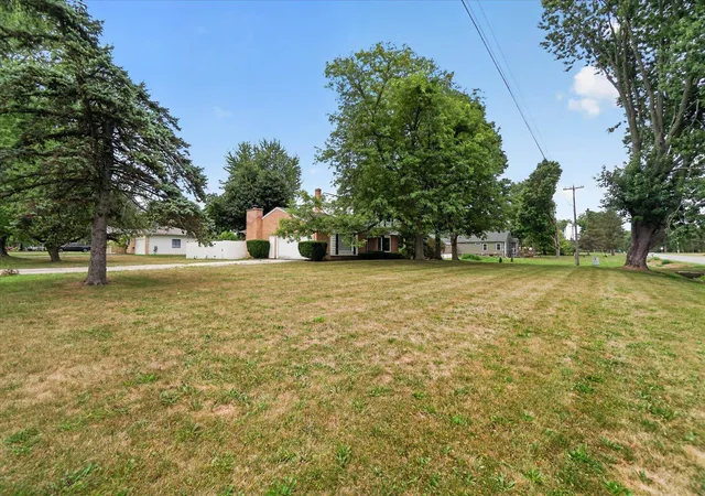 Photo 2 of Single family home for sale at 5140 N Mckinley St, Flushing, MI 48433 | MLS# 5050218729 | Listing updated on 2026-09-02