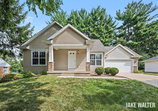 1st image of 315 Sib Rumery St, Wayland, MI 49348 | MLS# 65026043140