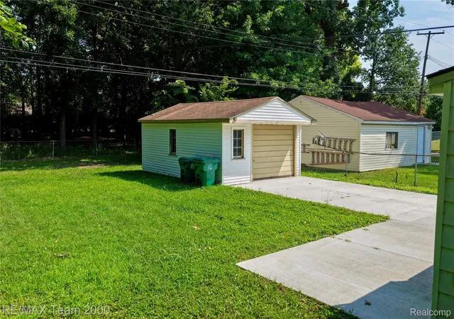 20th image of 30008 Beechwood St, Garden City, MI 48135 | MLS# 20261065190
