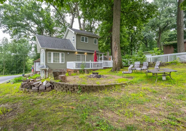 Photo 2 of Single family home for sale at 93808 Madison Ave S, Benton Harbor, MI 49022 | MLS# 69026043154 | Listing updated on 2026-08-17