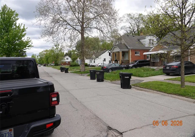 Photo 4 of Single family home for sale at 8275 Vaughan St, Detroit, MI 48228 | MLS# 20261065206 | Listing updated on 2026-08-18