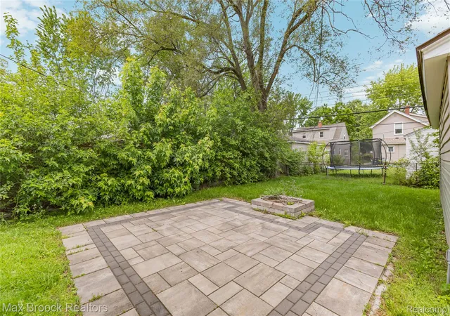 Photo 2 of Single family home for sale at 84 W Browning Ave, Hazel Park, MI 48030 | MLS# 20261065223 | Listing updated on 2026-08-18