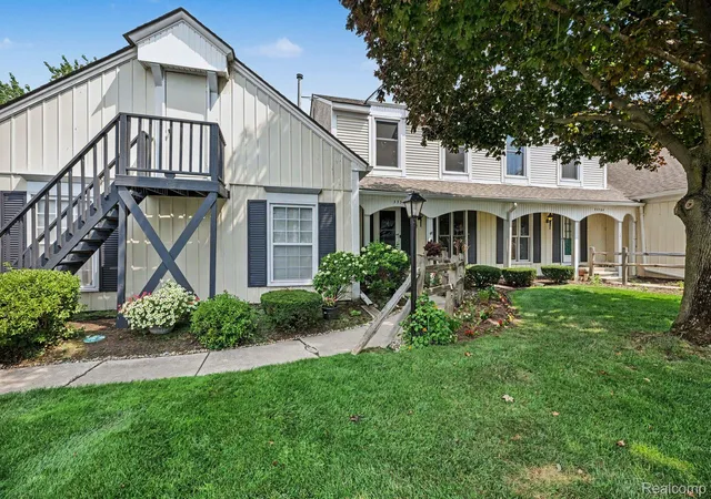 Photo 3 of Condo for sale at 33362 Jefferson Ave, Saint Clair Shores, MI 48082 | MLS# 20261065231 | Listing updated on 2026-09-09