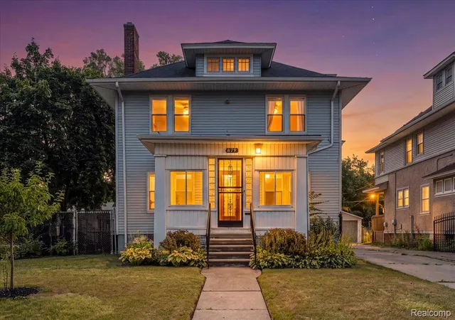 1st image of 879 Lawrence St, Detroit, MI 48202 | MLS# 20261065230