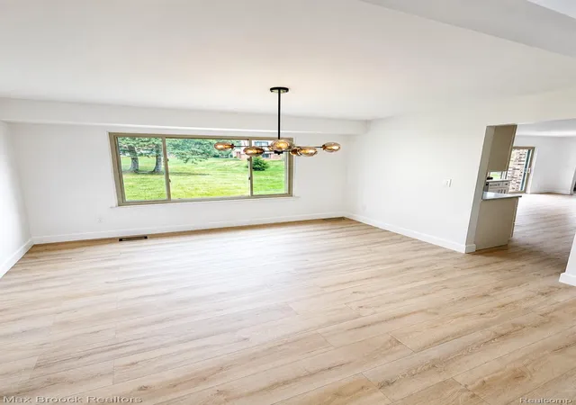Photo 4 of Single family home for sale at 6128 Anne Dr, West Bloomfield Charter Township Oakland, MI 48322 | MLS# 20261065239 | Listing updated on 2026-09-12