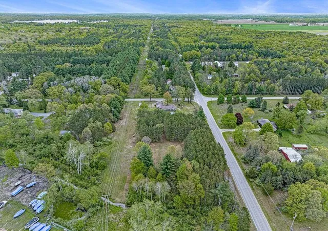 30th image of 19030 Almy Rd, Howard City, MI 49329 | MLS# 72026043176