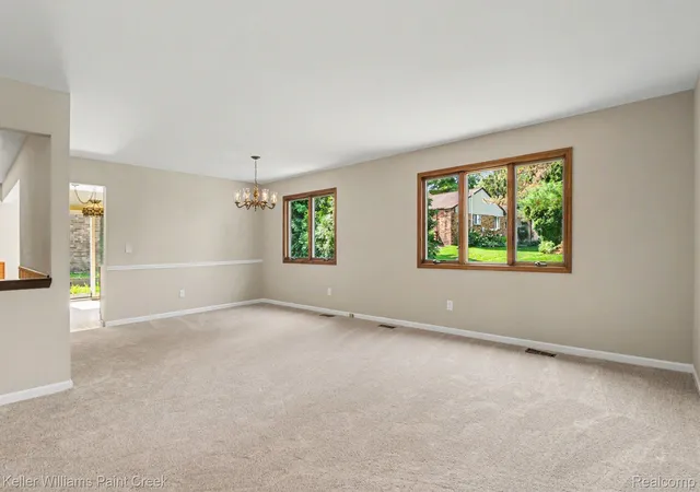 3rd image of 2711 Armstrong Dr, Lake Orion, MI 48360 | MLS# 20261065250