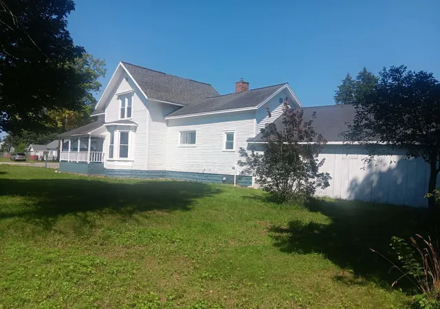 Photo 4 of Single family home for sale at 220 E State St, Mancelona, MI 49659 | MLS# 78080072438 | Listing updated on 2026-08-20
