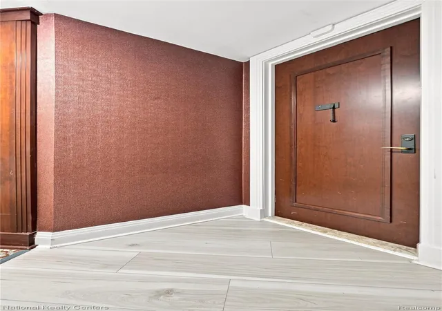 Photo 3 of Condo for sale at 1001 W Jefferson Ave #300/24j, Detroit, MI 48226 | MLS# 20261065265 | Listing updated on 2026-09-14