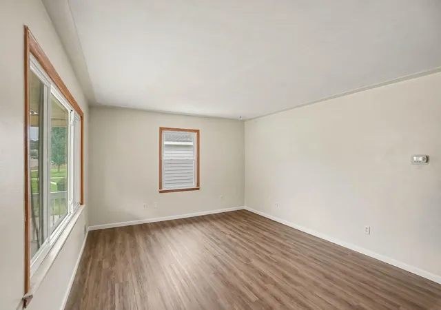 4th image of 1632 Chapel St Sw, Wyoming, MI 49519 | MLS# 65026043181