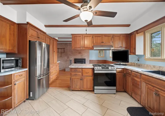 2nd image of 11080 Lapeer Rd, Davison, MI 48423 | MLS# 20261065276