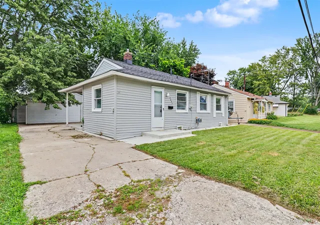 Photo 1 of Single family home for sale at 2637 Cascade Ct, Westland, MI 48186 | MLS# 20261065277 | Listing updated on 2026-09-12